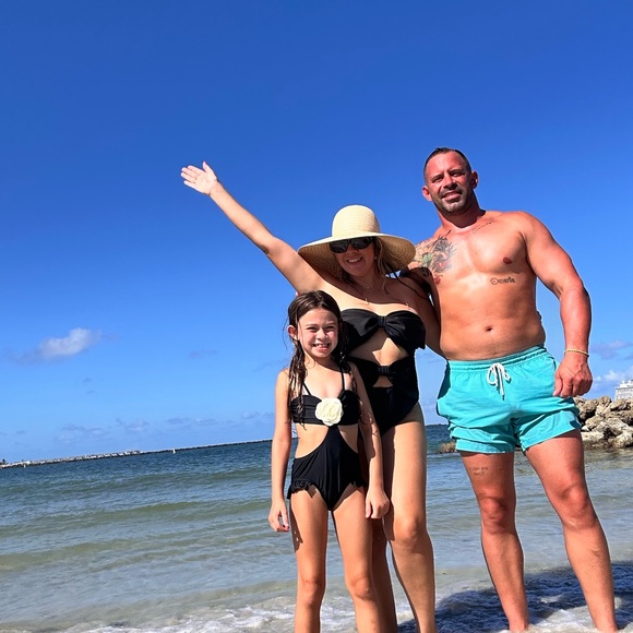 π MEET THE POSHER π - Picture 16 of 16